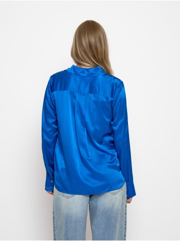 minus Shirt in DAPHNE BLUE
