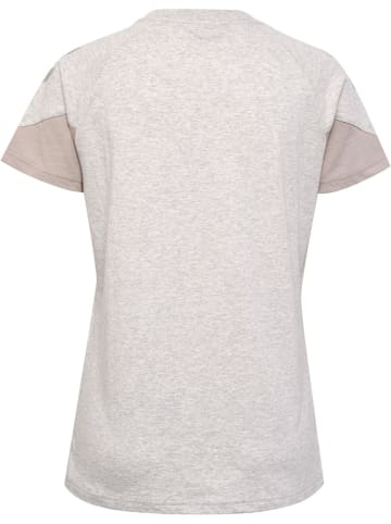 Hummel Sportshirt "Hmltravel T-Shirt S/S Woman" in Grau