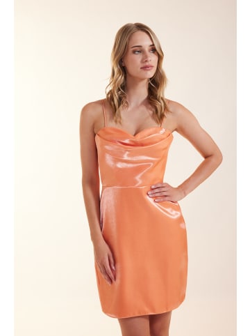 LAONA Kleid Shiny Shade Dress in Peach Crush