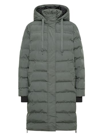 Cecil Mantel in pastel olive