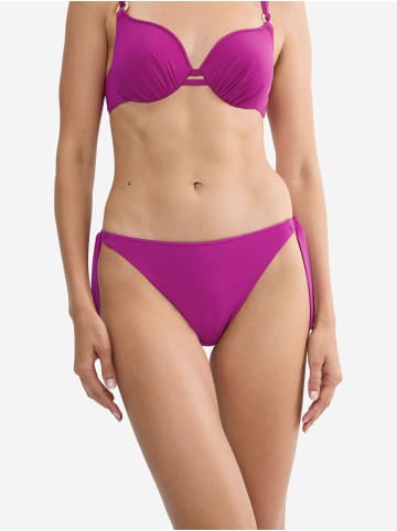 Triumph Tai-Slip Red Label Summer Twist in RASPBERRY JUICE