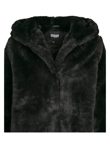 Urban Classics Mäntel in black