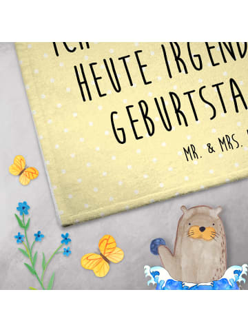 Mr. & Mrs. Panda Gästetuch Igel Kuchenstück mit Spruch in Gelb Pastell