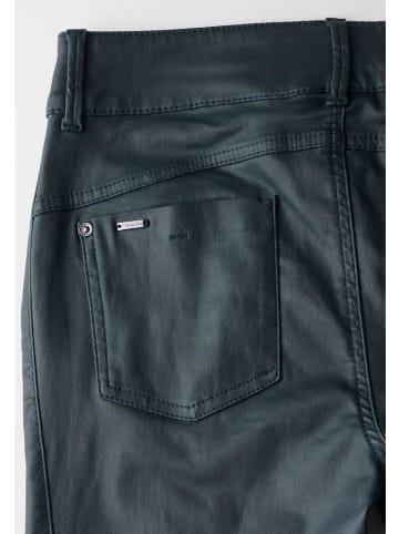 Street One Hose in cool vintage green