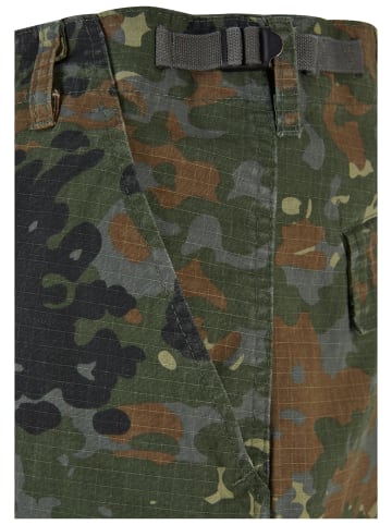 Brandit Shorts in flecktarn