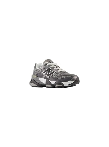 New Balance Sneaker P90603AL Schwarz