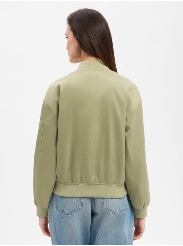 s.Oliver Jacke in schilf