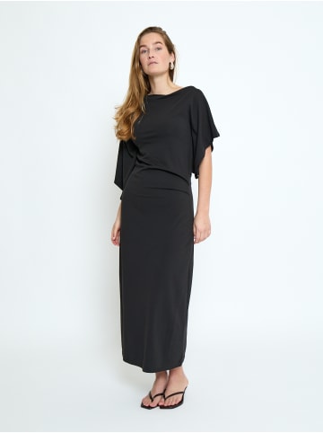 Peppercorn Dress in Black