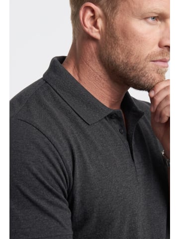 Men Plus Poloshirt in schwarz