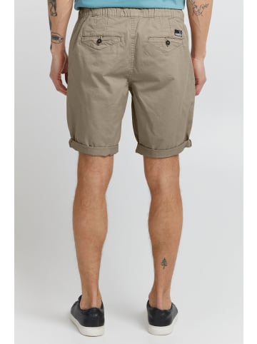 11 Project Chinoshorts PRSivert in beige