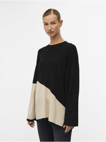Object Pullover in Black