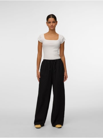 Vero Moda Hose mit weitem Beinschnitt in Black