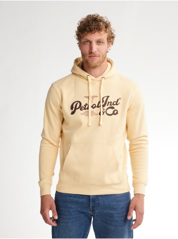 Petrol Industries Hoodie mit Aufdruck Kennewick in Gelb