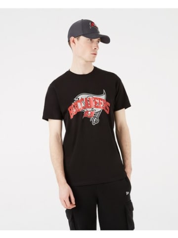 NEW ERA Tshirt in Schwarz