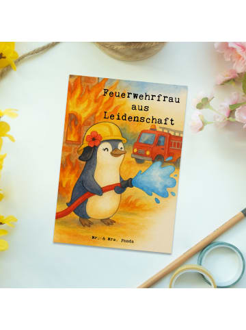 Mr. & Mrs. Panda Grußkarte Feuerwehrfrau Leidenschaft Design mit... in Weiß