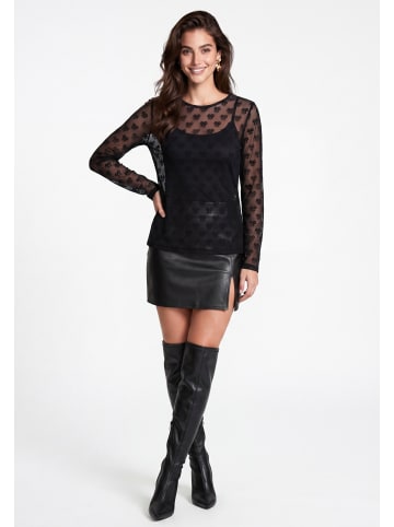 faina Women Blouse in Black
