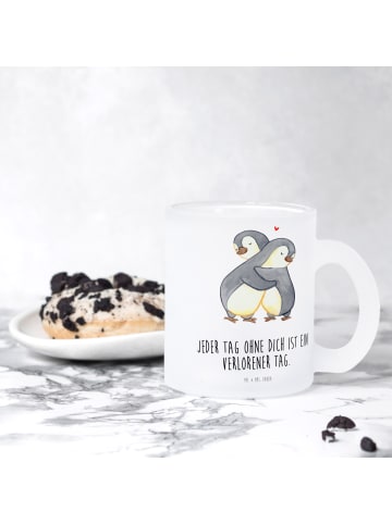 Mr. & Mrs. Panda Teetasse Pinguine Kuscheln mit Spruch in Transparent