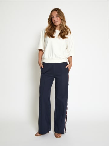 minus Sweatshirt in Cloud Dancer