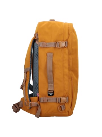 Cabinzero Adventure 112 Daypack 54 cm Laptopfach in orange chill