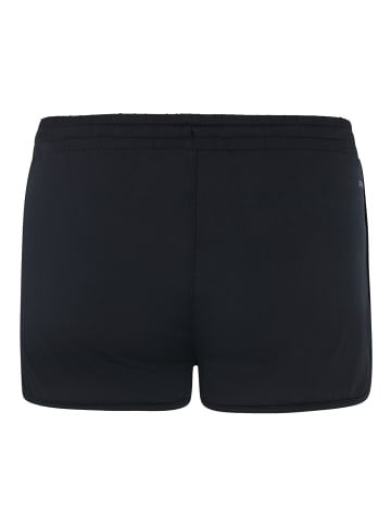 Protest " PRTAmisa JR in True Black