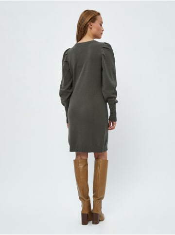 Peppercorn Kleid in Beluga Green