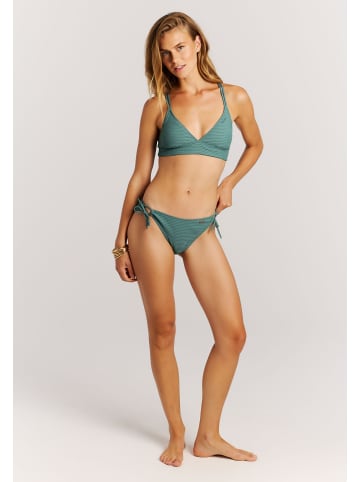 Protest " MIXBack in Laurelgreen