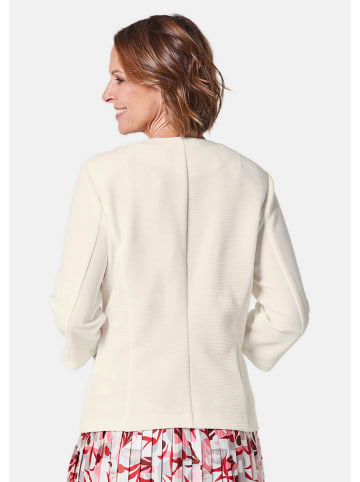 GOLDNER Kurzgröße:  Bequeme Kleiderjacke mit Struktur in cremeweiß