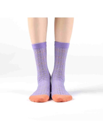 MUNADUNA 2er-Pack Lochmuster-Socken in Lila