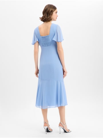 Marie Lund Abendkleid in hellblau - 0002