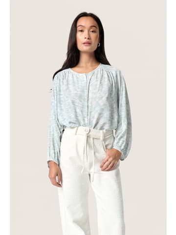 Soaked in Luxury Langarm-Bluse SLArjana Lockere Passform in Silver Blue Stroke Print