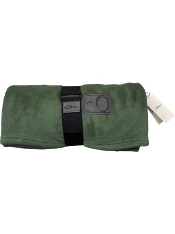 s.Oliver Wohndecke in dunkelgrün