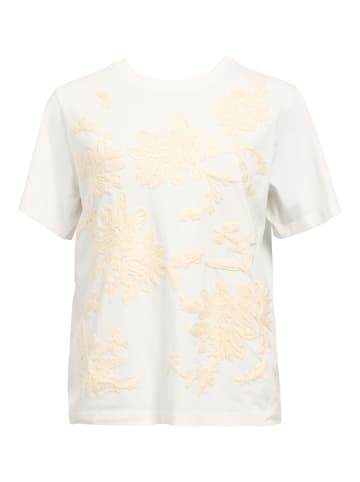 Object T-Shirt in Cloud Dancer