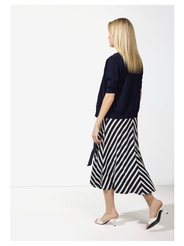 More & More Jersey-Streifenkleid in yarn stripes offwhite and ink blue