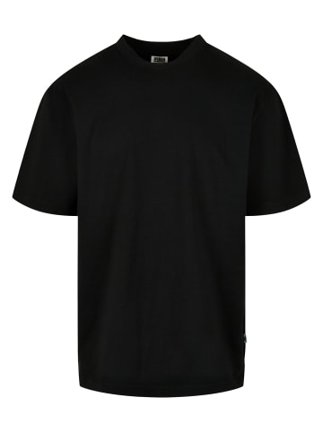 Urban Classics T-Shirts in black