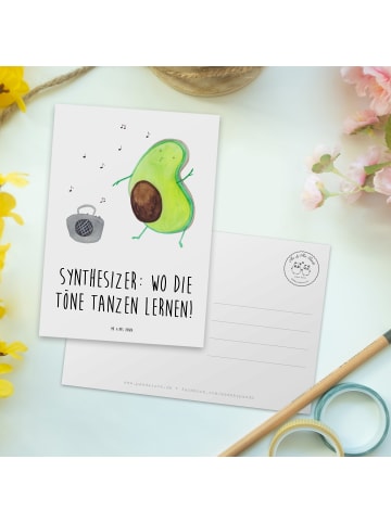 Mr. & Mrs. Panda Postkarte Synthesizer Tanz mit Spruch in Weiß