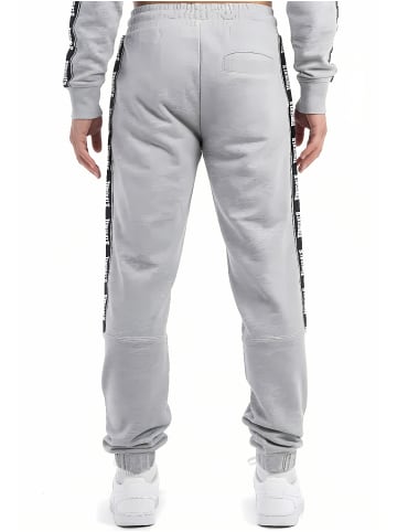 Lonsdale Sweat Pant "Grutness" in Grau