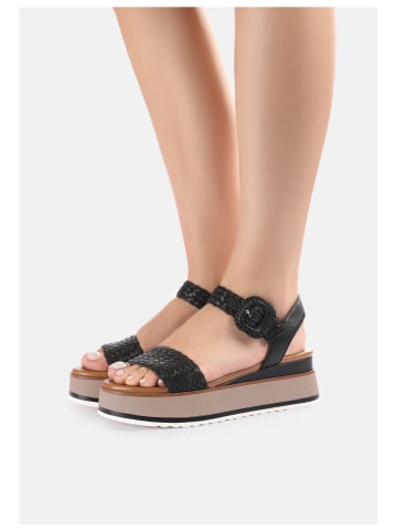 INUOVO Sandalen in Black