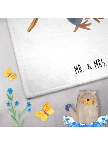 Mr. & Mrs. Panda Gästehandtuch Pinguin Angler ohne Spruch in Weiß