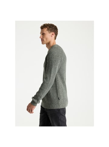 CHASIN' Pullover in shadow