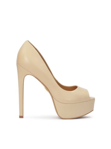 Kazar Pumps in Beige