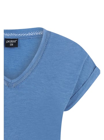 Protest " PRTMondaysi in Gladio Blue