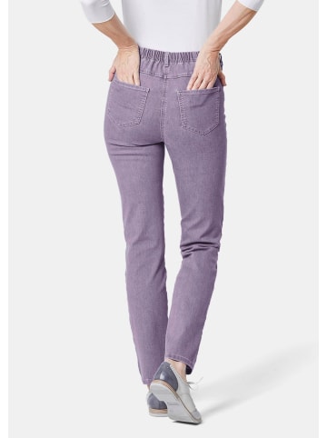 GOLDNER Kurzgröße:  Damen Jeans Slim Fit LOUISA, Stretch in lavendel