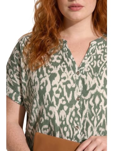 Shape Of You Blouse in Grün