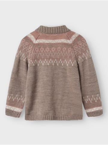 name it Strickjacke in Satellite