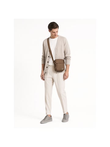 Lacoste Core Essentials Neocroc Umhängetasche 16.5 cm cookie