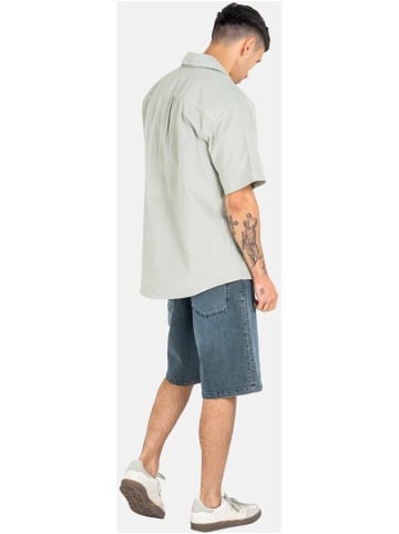 Reell T-Shirt "Resort Cord Shirt" in Grau