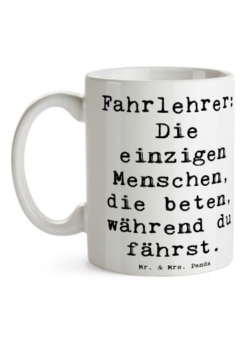 Mr. & Mrs. Panda Porzellantasse Spruch Fahrlehrer Engel mit Spruch in Weiß