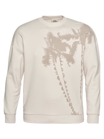 Just Rhyse Just Rhyse in sand