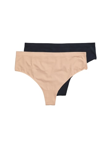 Ulla Popken String in puder