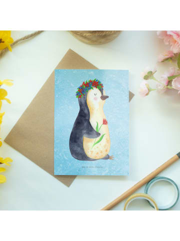 Mr. & Mrs. Panda Grußkarte Pinguin Blumen ohne Spruch in Eisblau